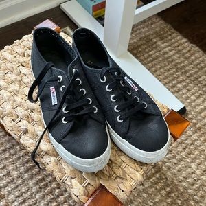 Black Platform Supergas size 38